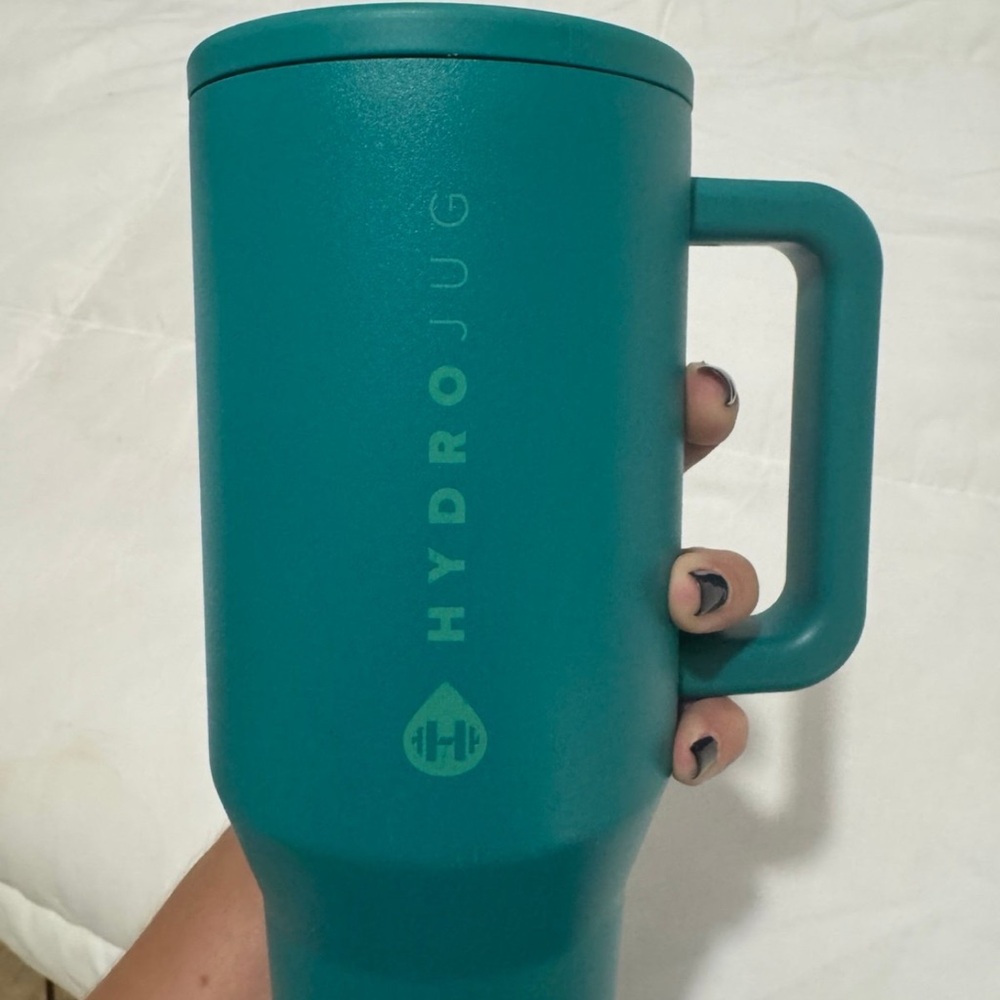 hydro jug traveler 30oz Kelly green